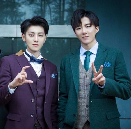 热血少年吴乾和卫乘风两人是什么关系