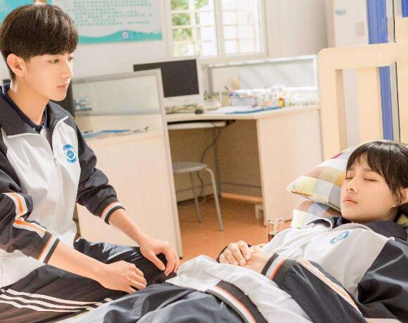 满满喜欢你左岸为什么买钢笔