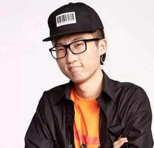 池子和豆得儿谈恋爱