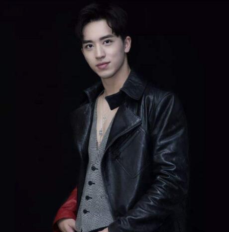 ��κ�޺����ų���ô��ʶ��