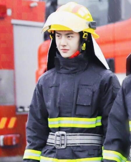 天天向上王一博吃香蕉哪一期