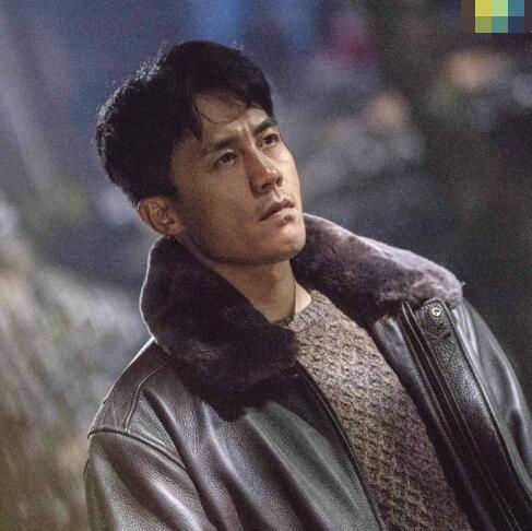 时空来电何君喜欢谁