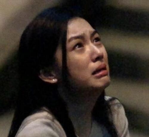 �������˭������