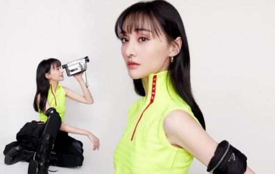 郑爽鼻子怎么了