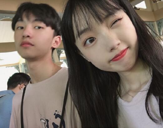 �����Ķ���offer�˱�Ө���Ͻ��� 