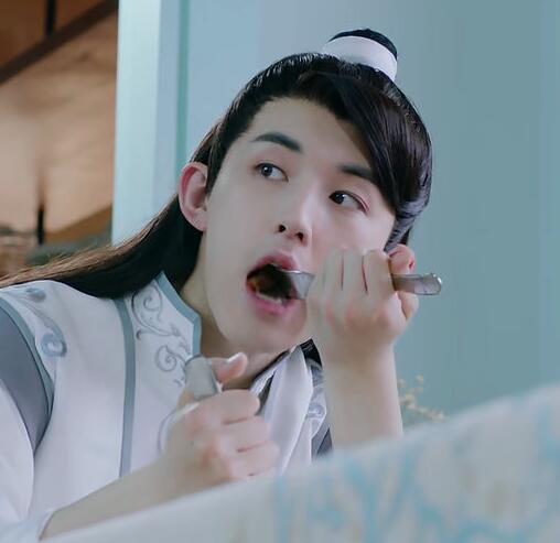 �׺�������С˵��ʲô