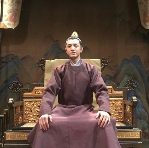 鹤唳华亭金瀚演的谁