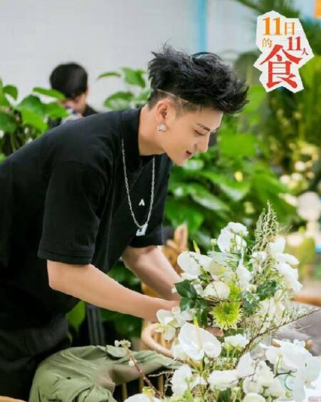 黄子韬11人餐厅什么时候播出