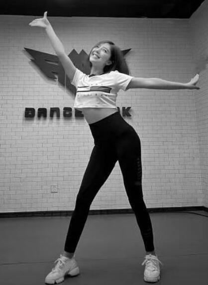 ���Ȼ��Ǹ������ô������