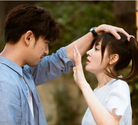 ��������ǩ��С˵��ʲô