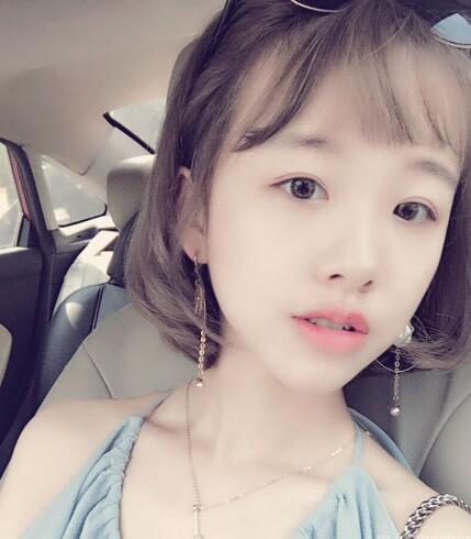 王清媛的家境如何是富二代吗