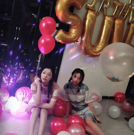 �ߺ�����ѩ��ʲô��ϵ