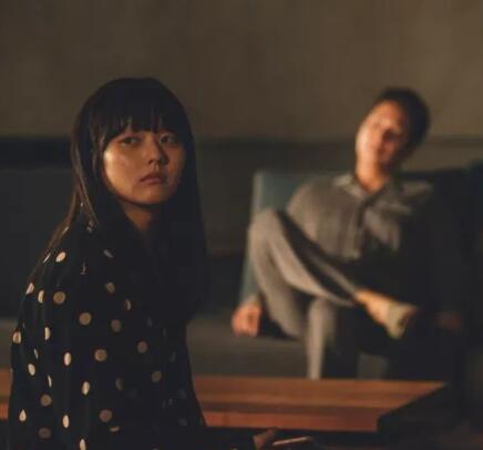 �����渻��Ů�����