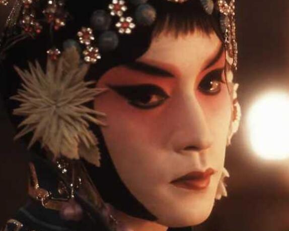霸王别姬结局为什么11年后自刎