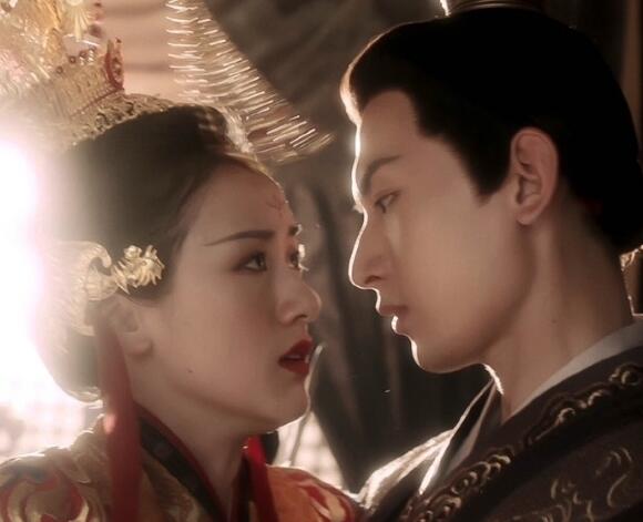 ����ǰ�����ֱ���ʲô