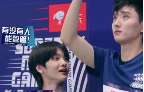 ��������Сͮ������Ů��������