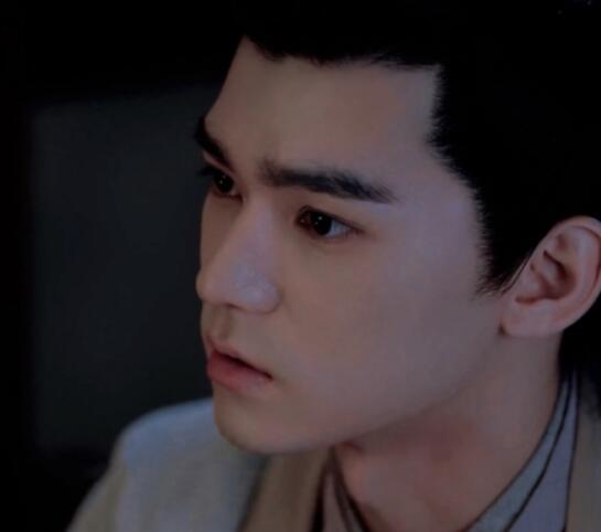 衰˭